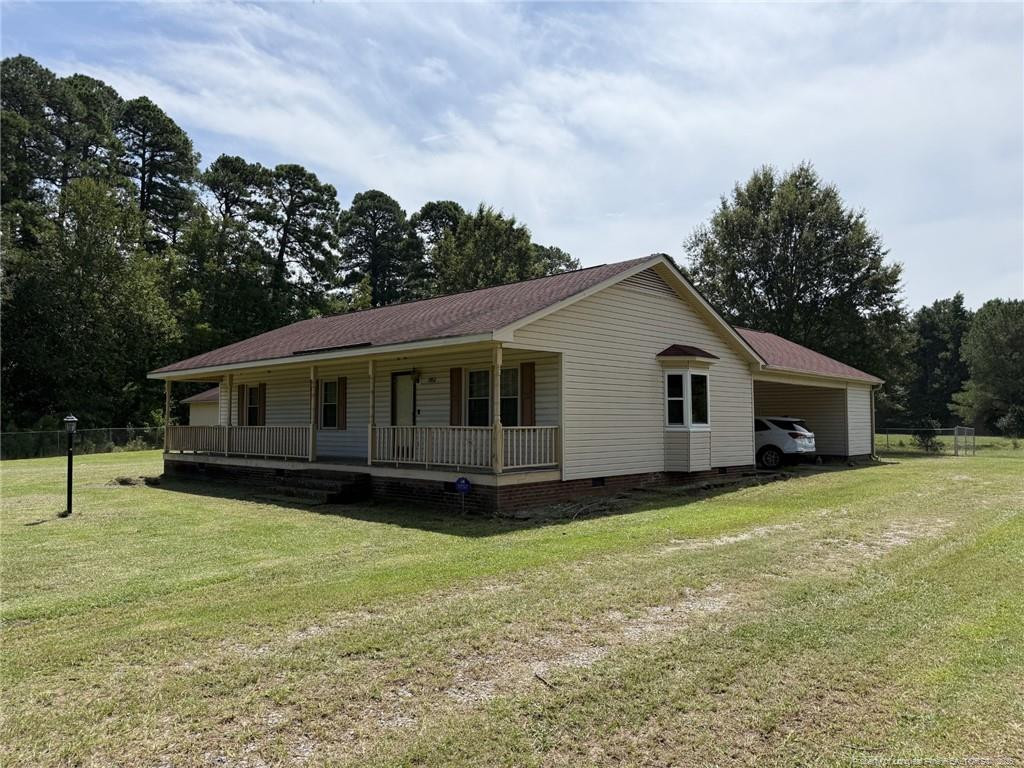 1952 Bee Gee Road Property Photo 1