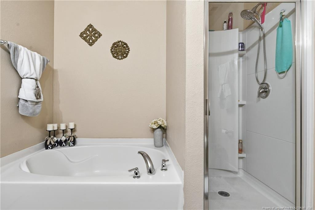 3805 Ballad Lane Property Photo 28
