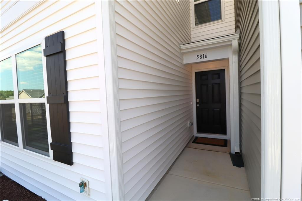 5816 Brambleberry Way Property Photo 2