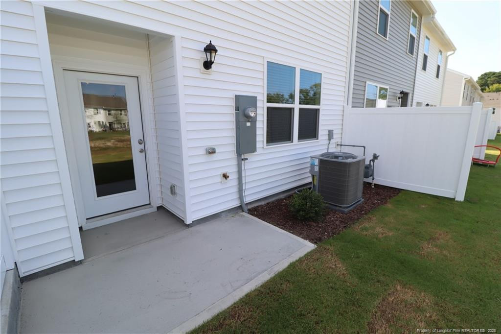 374 Freestall Drive Property Photo 32
