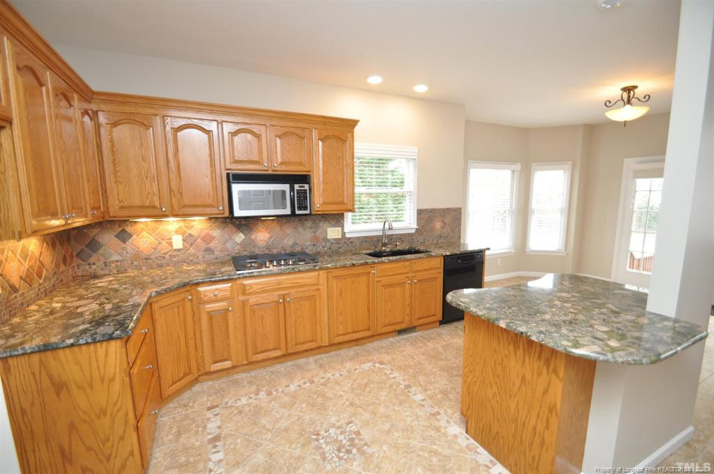 133 Cumberland Green Drive Property Photo 8