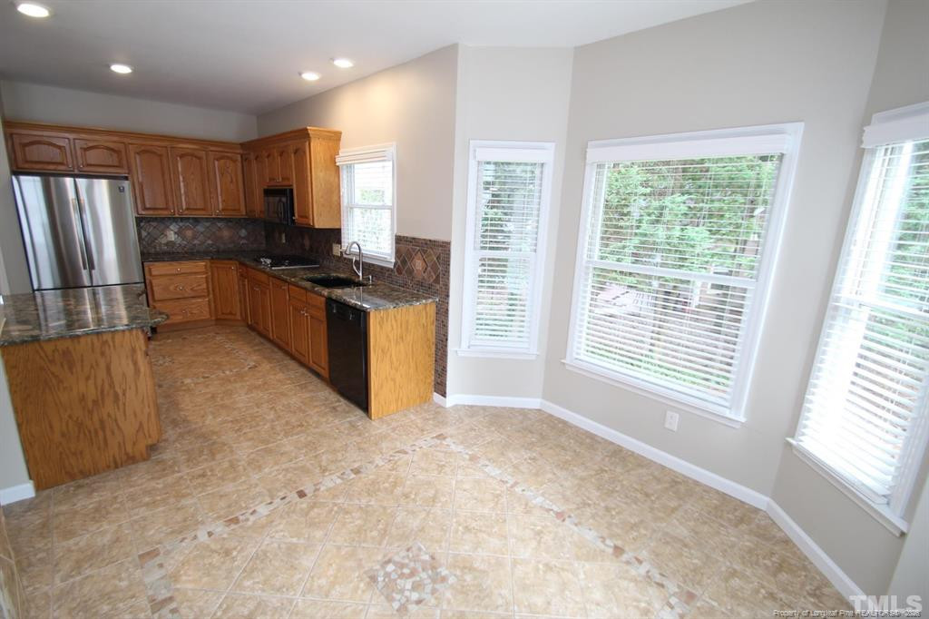 133 Cumberland Green Drive Property Photo 13