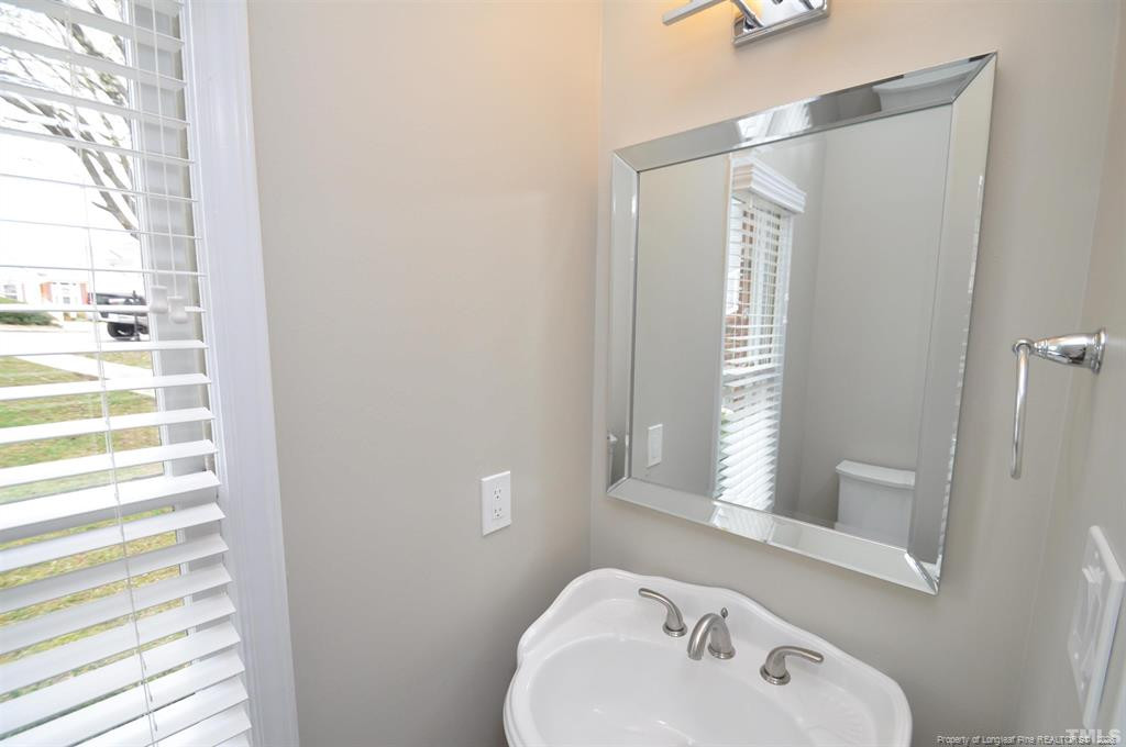 133 Cumberland Green Drive Property Photo 34