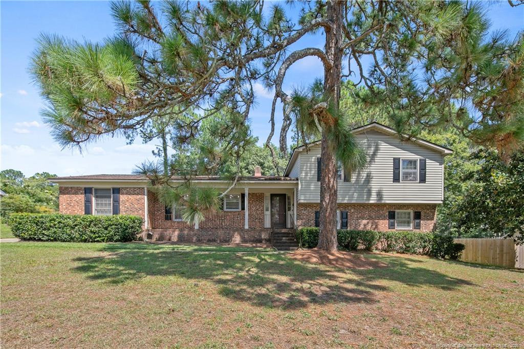 2600 Colgate Drive Property Photo 2