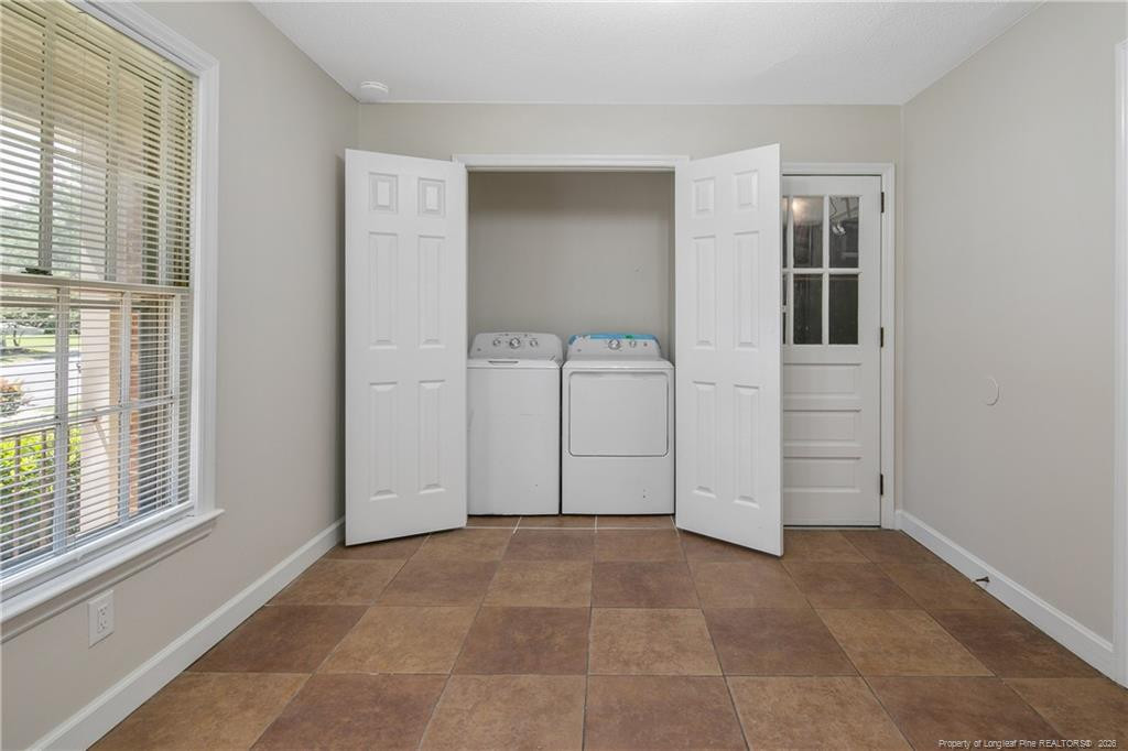 2600 Colgate Drive Property Photo 10