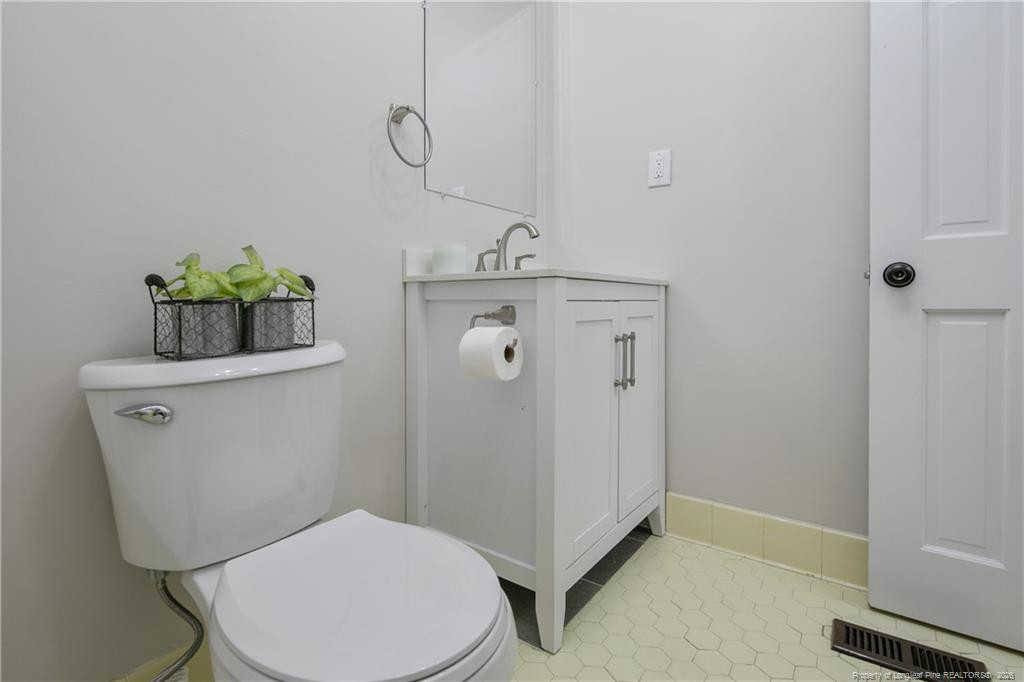 2600 Colgate Drive Property Photo 26