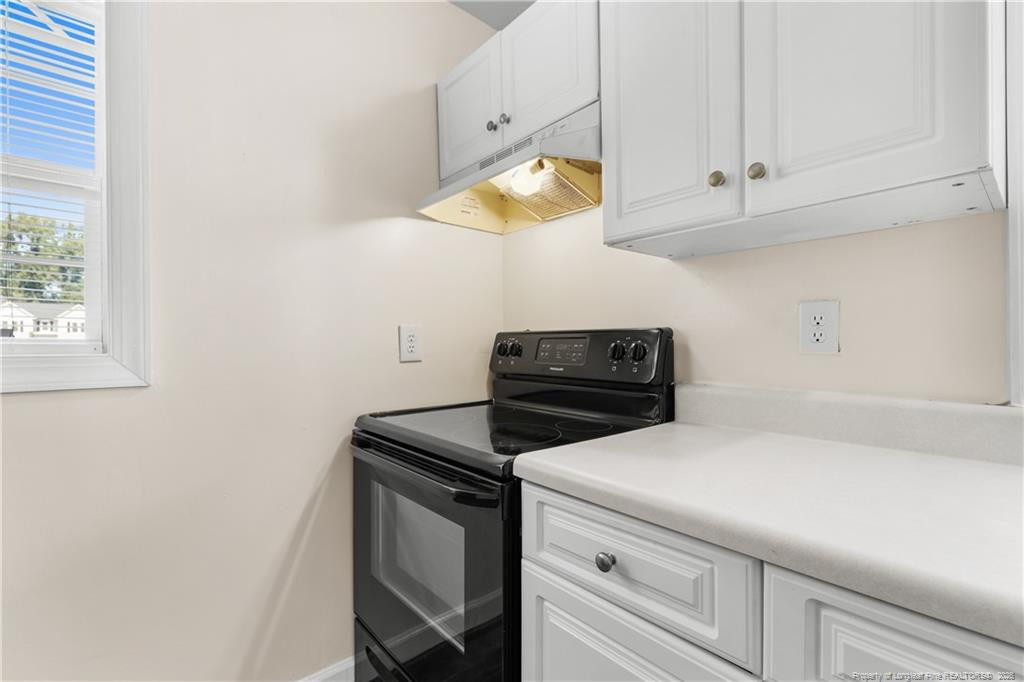 219 W Brocklyn Street Property Photo 8