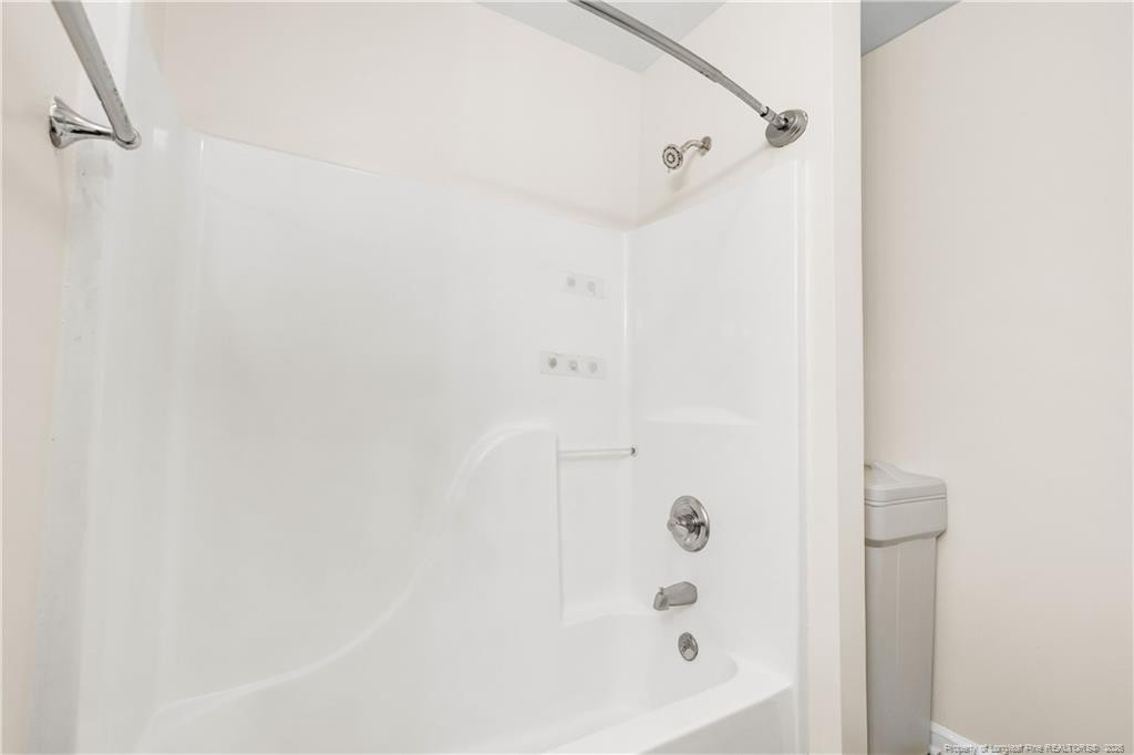 219 W Brocklyn Street Property Photo 14