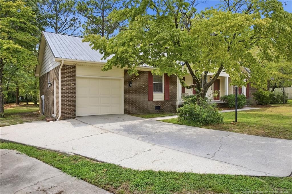 2609 Argosy Court Property Photo 4
