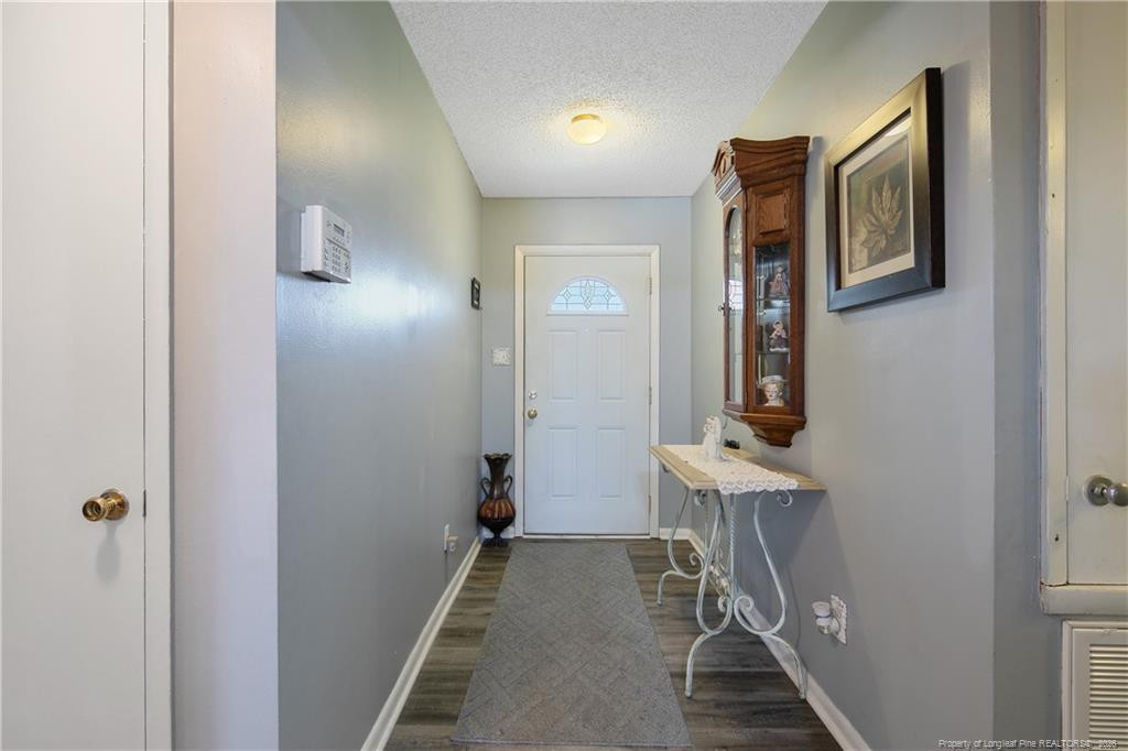 6201 Stoney Point Loop Property Photo 6