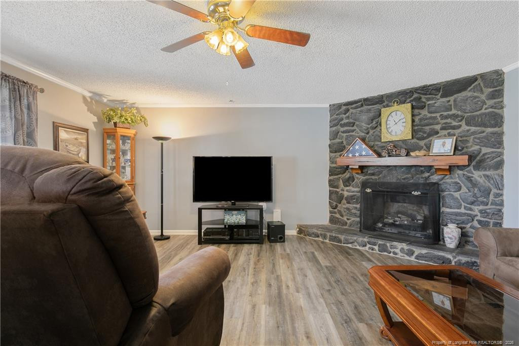 6201 Stoney Point Loop Property Photo 8