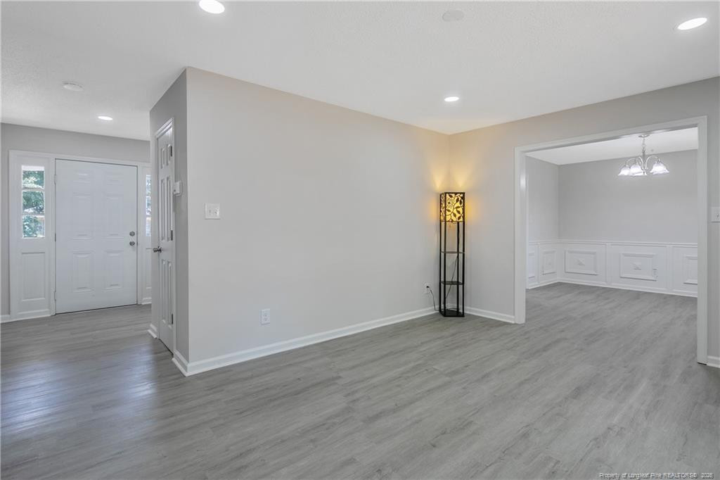 2706 Fordham Drive Property Photo 5