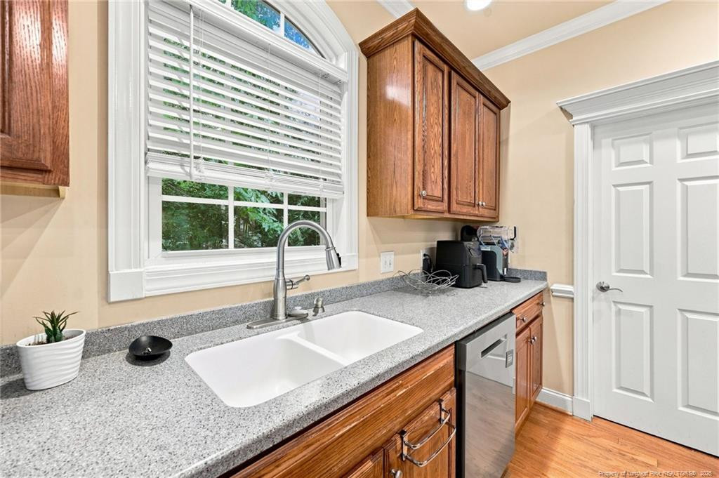 3233 Leicester Circle Property Photo 13