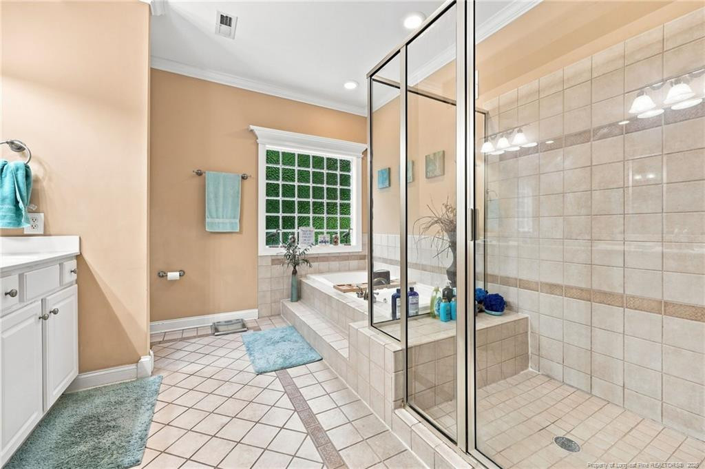 3233 Leicester Circle Property Photo 20
