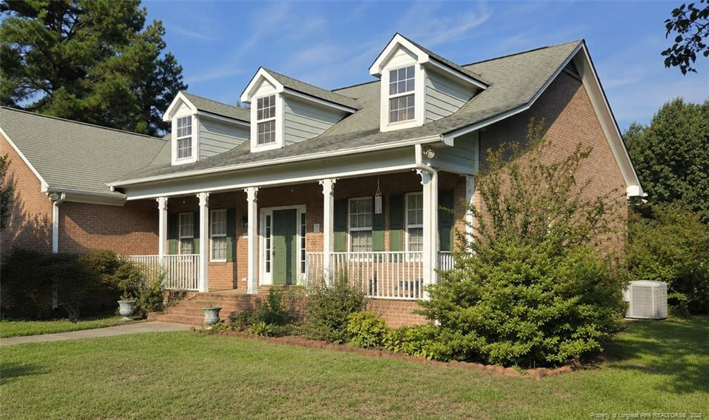 6104 Castlebrooke Lane Property Photo 1