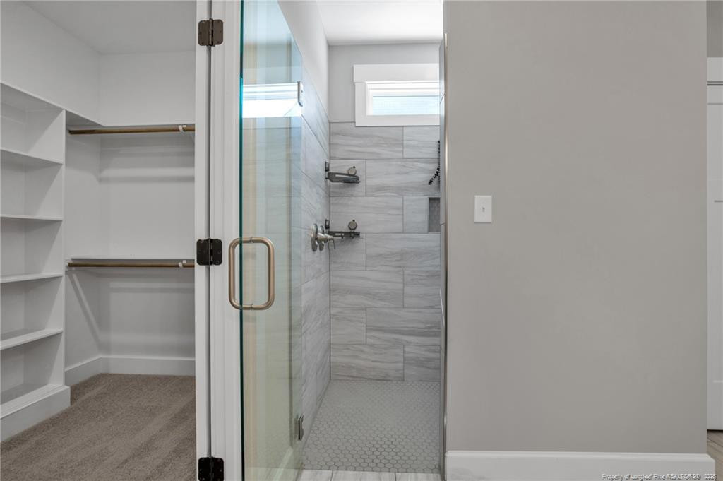 105 Hampshire Courts Property Photo 20