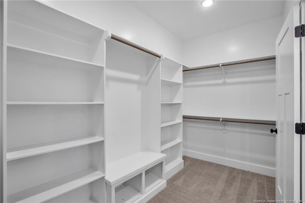 105 Hampshire Courts Property Photo 22