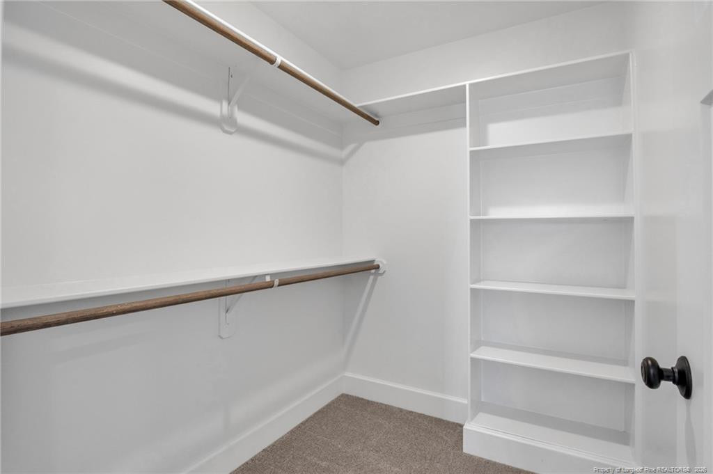 105 Hampshire Courts Property Photo 30