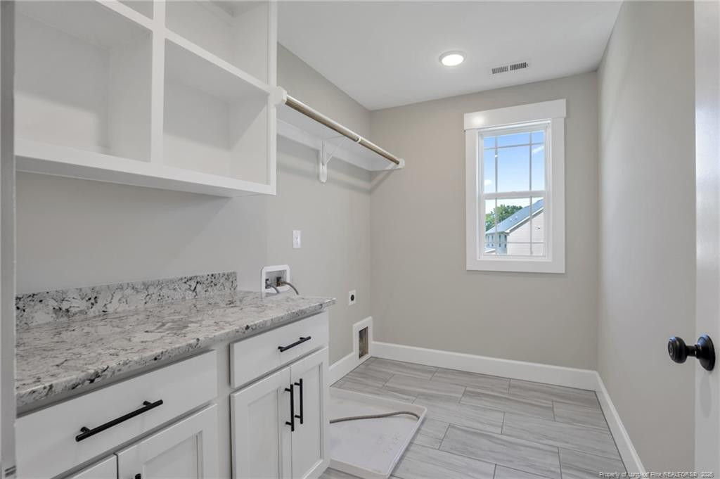 105 Hampshire Courts Property Photo 34
