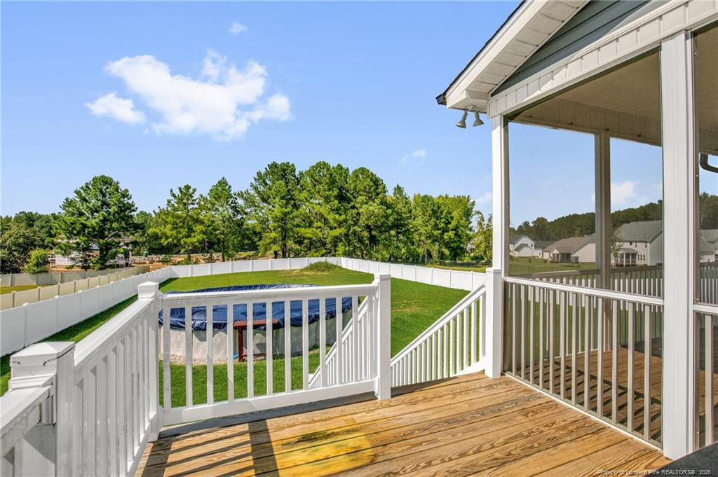 105 Hampshire Courts Property Photo 42