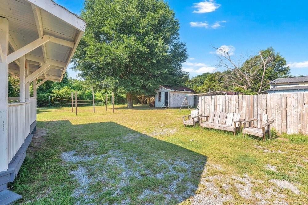 3552 & 3560 Tart Street Property Photo 32