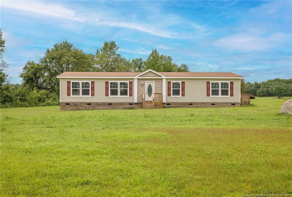 1039 Edgewater Drive Property Photo 1