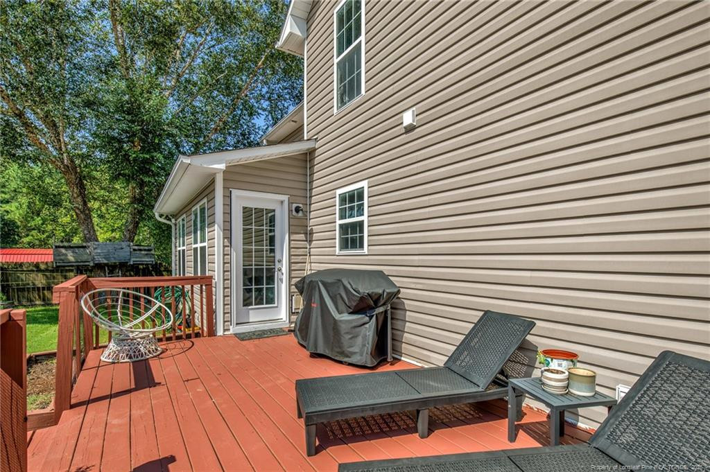 10 Rolling Stone Court Property Photo 25