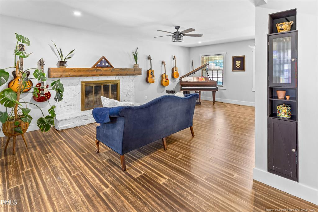 3516 Wicker Street Property Photo 10