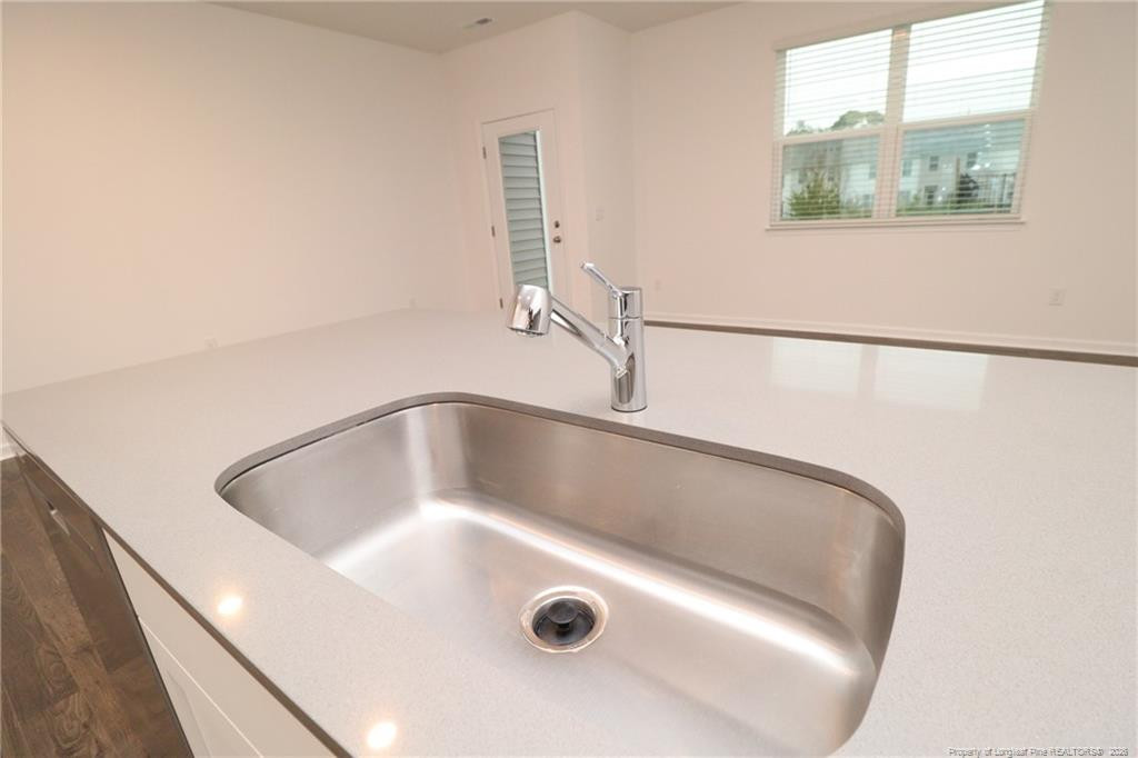 384 Freestall Drive Property Photo 10