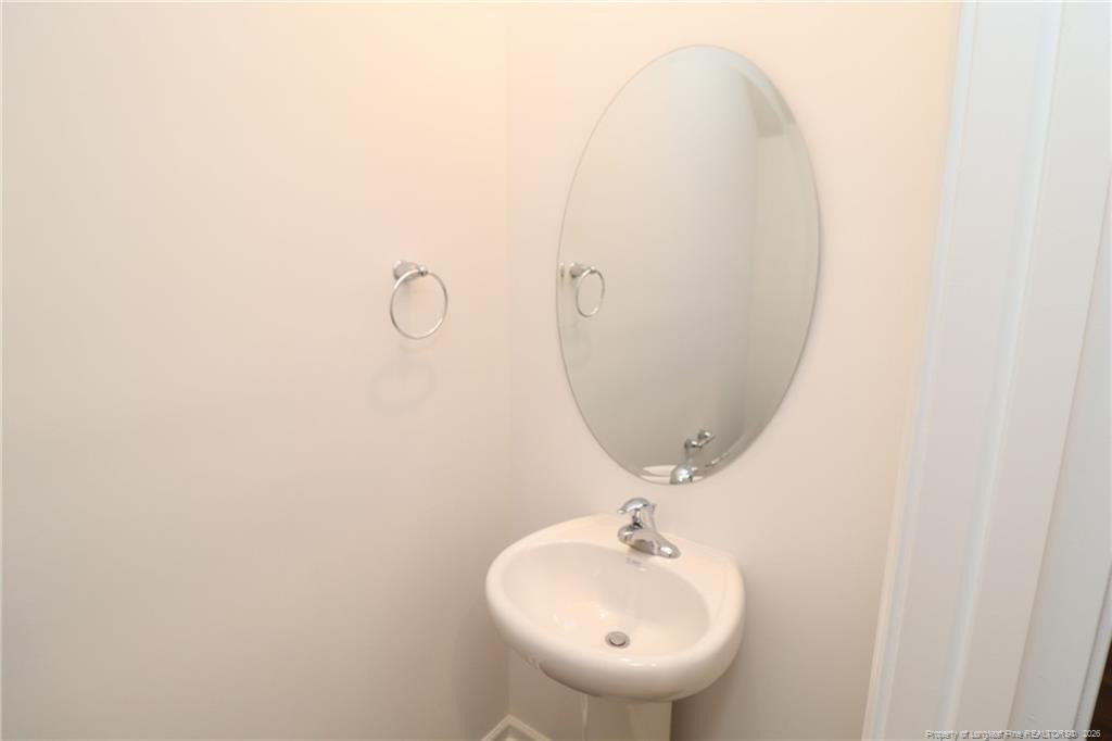 384 Freestall Drive Property Photo 17