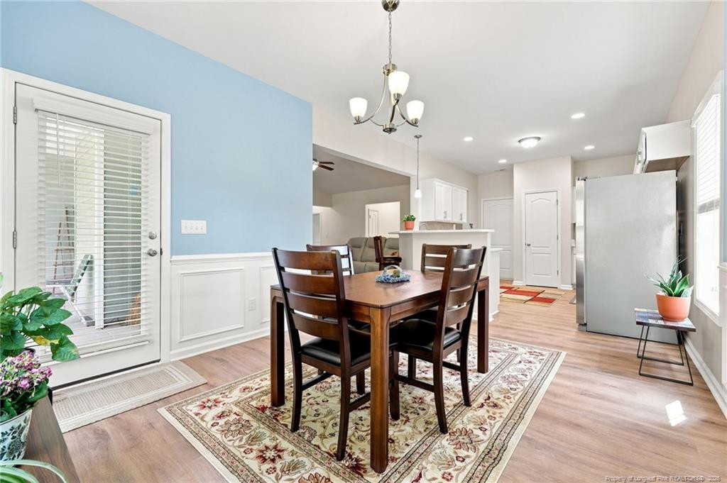 233 English Oak Drive Property Photo 11