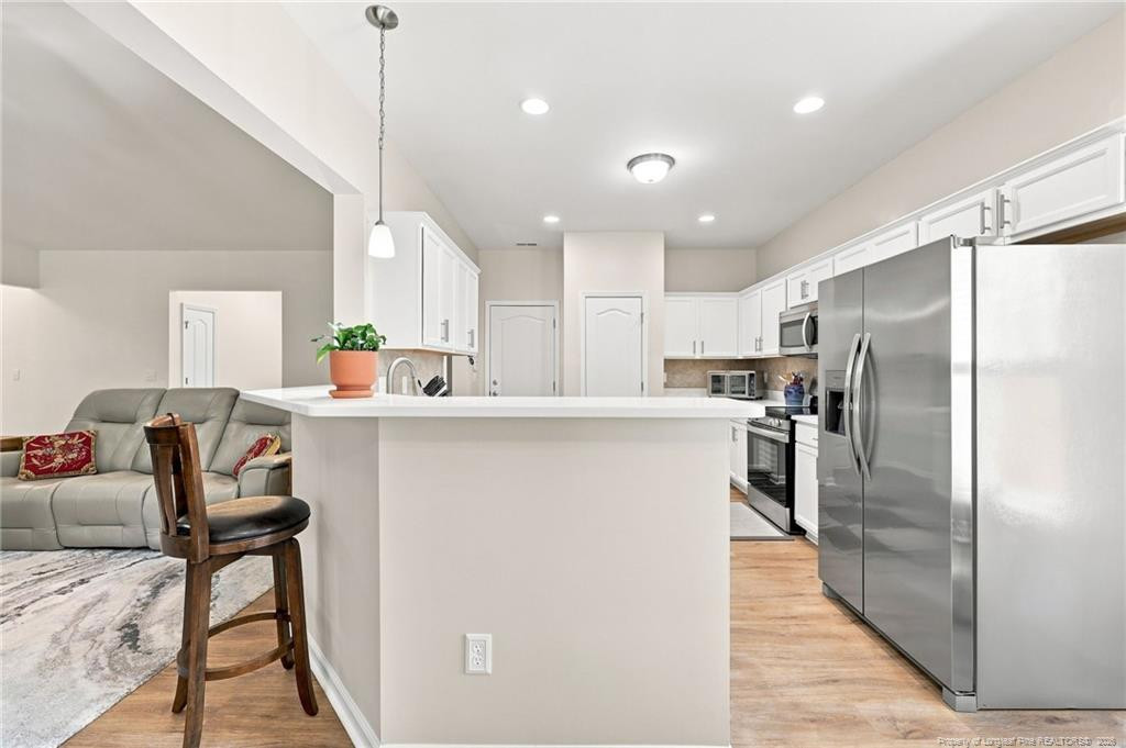 233 English Oak Drive Property Photo 12