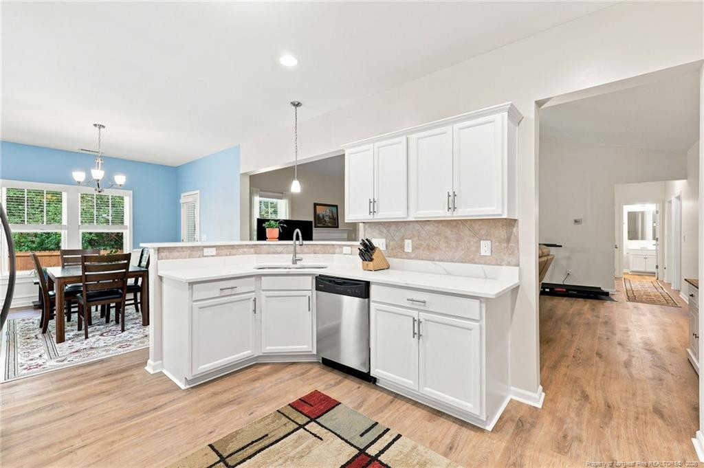 233 English Oak Drive Property Photo 13
