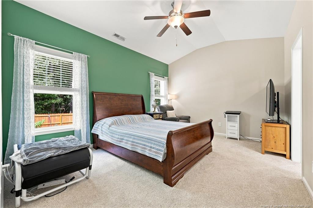 233 English Oak Drive Property Photo 18