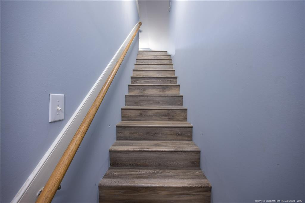 165 Pinecroft Drive Property Photo 26