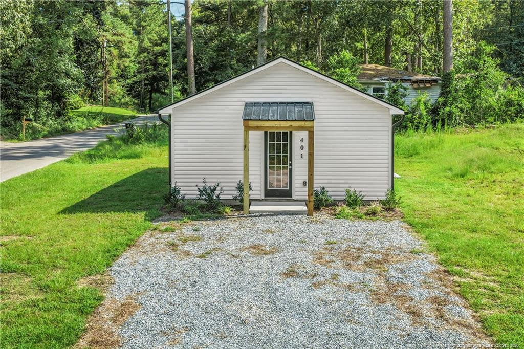401 Cedric Street Property Photo 1