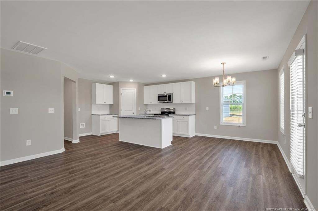 45 E Emily Gardens Drive Property Photo 8