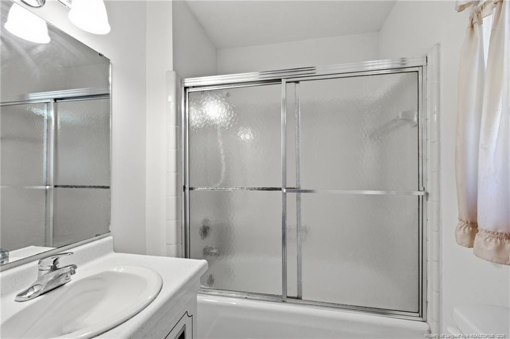 8220 Nc 210 S Property Photo 16