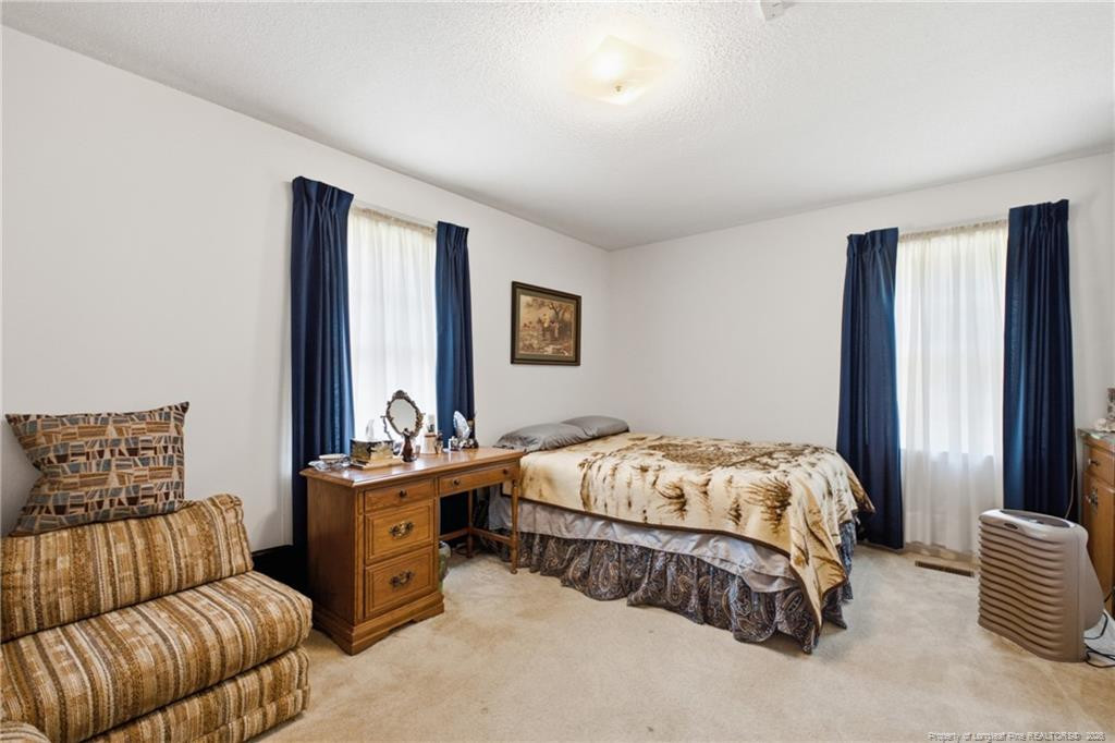 8220 Nc 210 S Property Photo 23