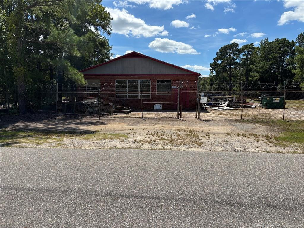 310 Hines Street Property Photo 1