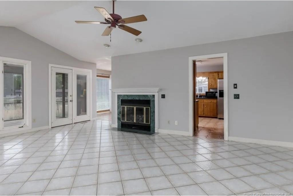 692 Cedar Point Property Photo 4