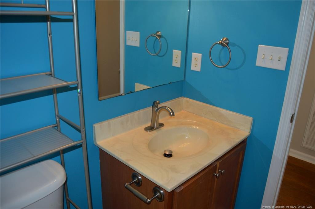 60 Cobblestone Drive Property Photo 7