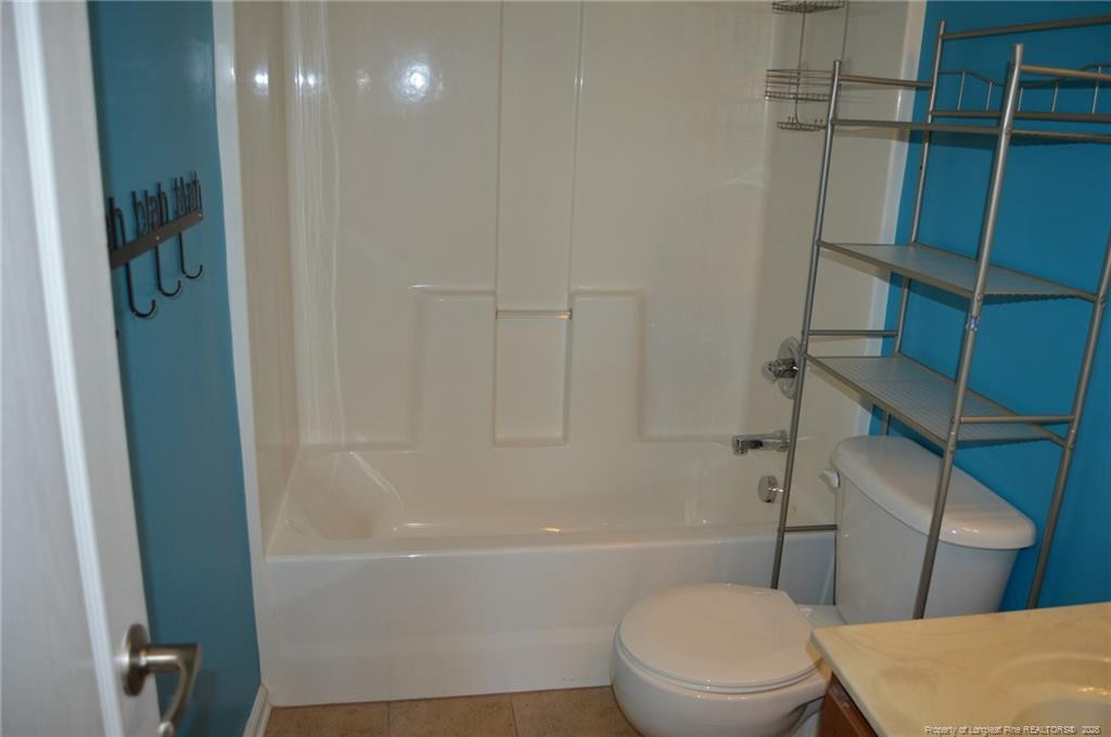 60 Cobblestone Drive Property Photo 8