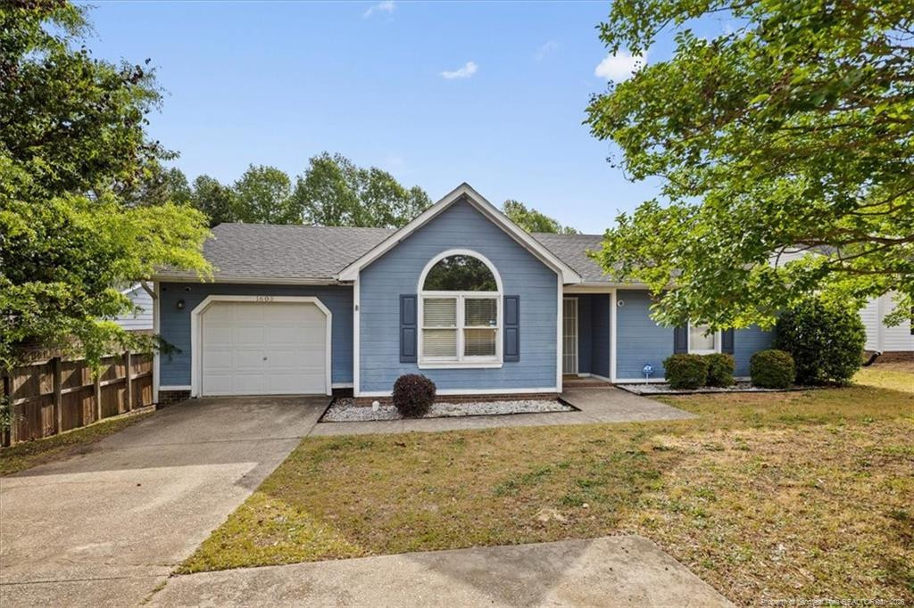 1603 Winnabow Drive Property Photo 1