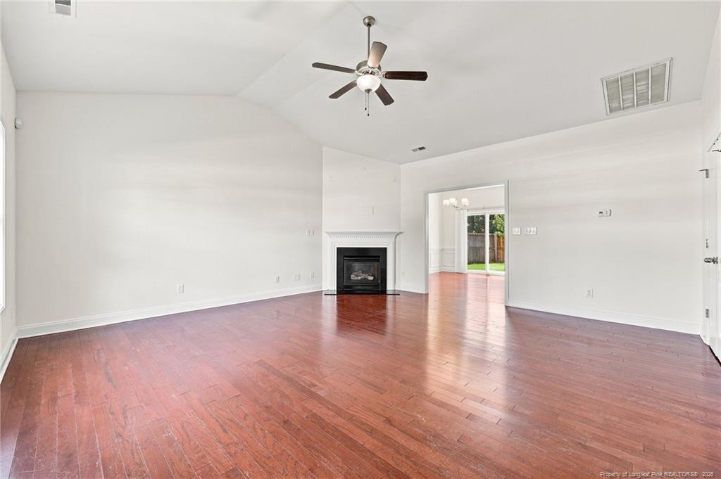 634 Collinwood Drive Property Photo 4
