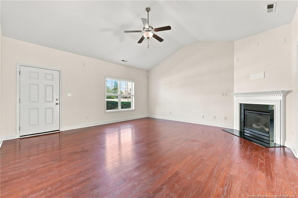 634 Collinwood Drive Property Photo 6