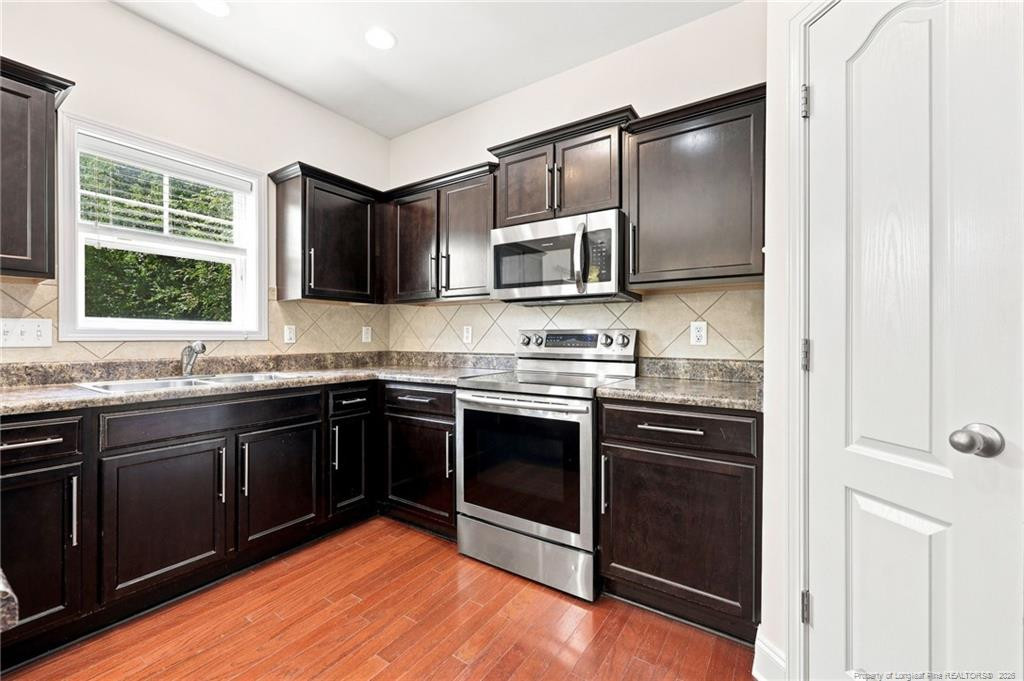 634 Collinwood Drive Property Photo 12