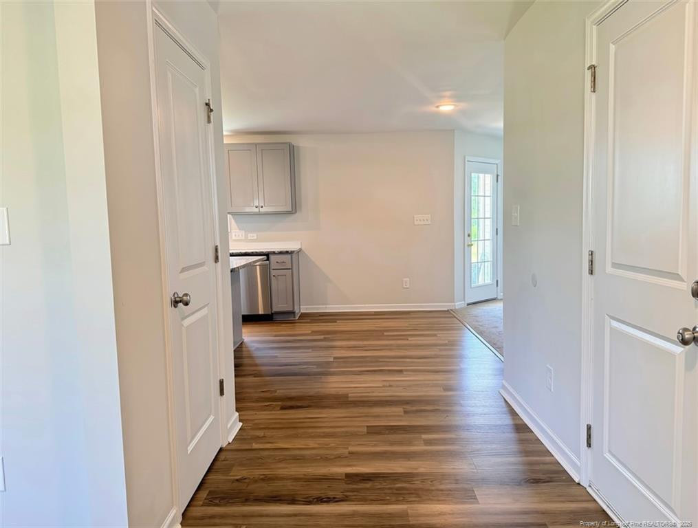 4050 Racking Horse Road Property Photo 2