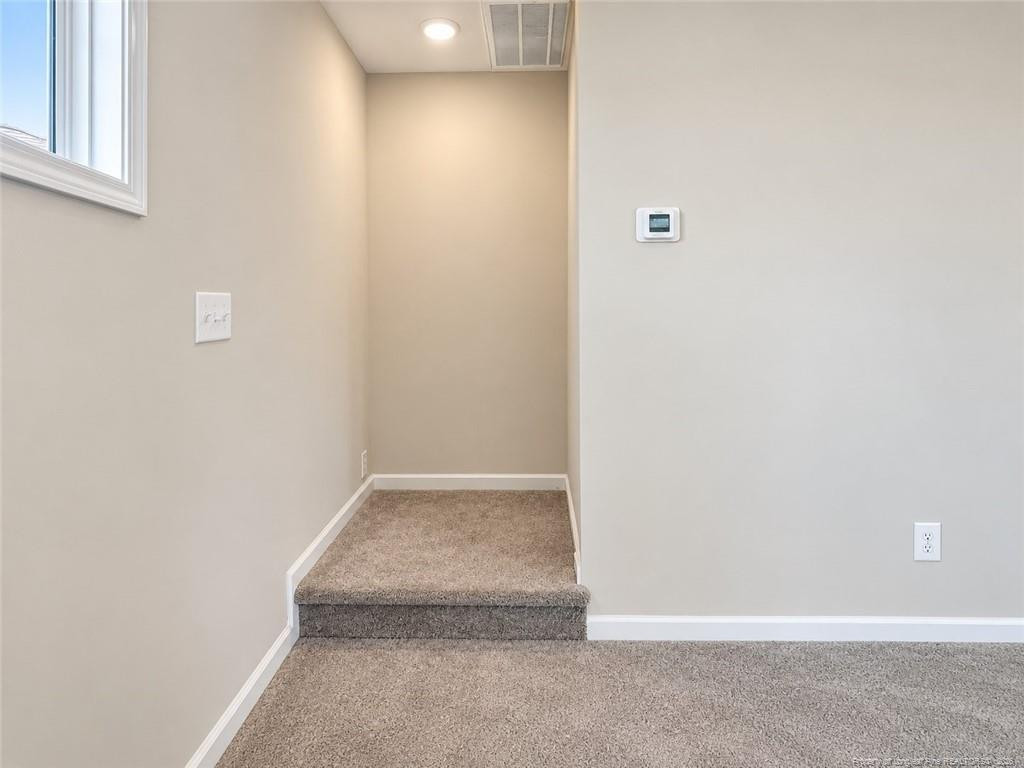 4050 Racking Horse Road Property Photo 10