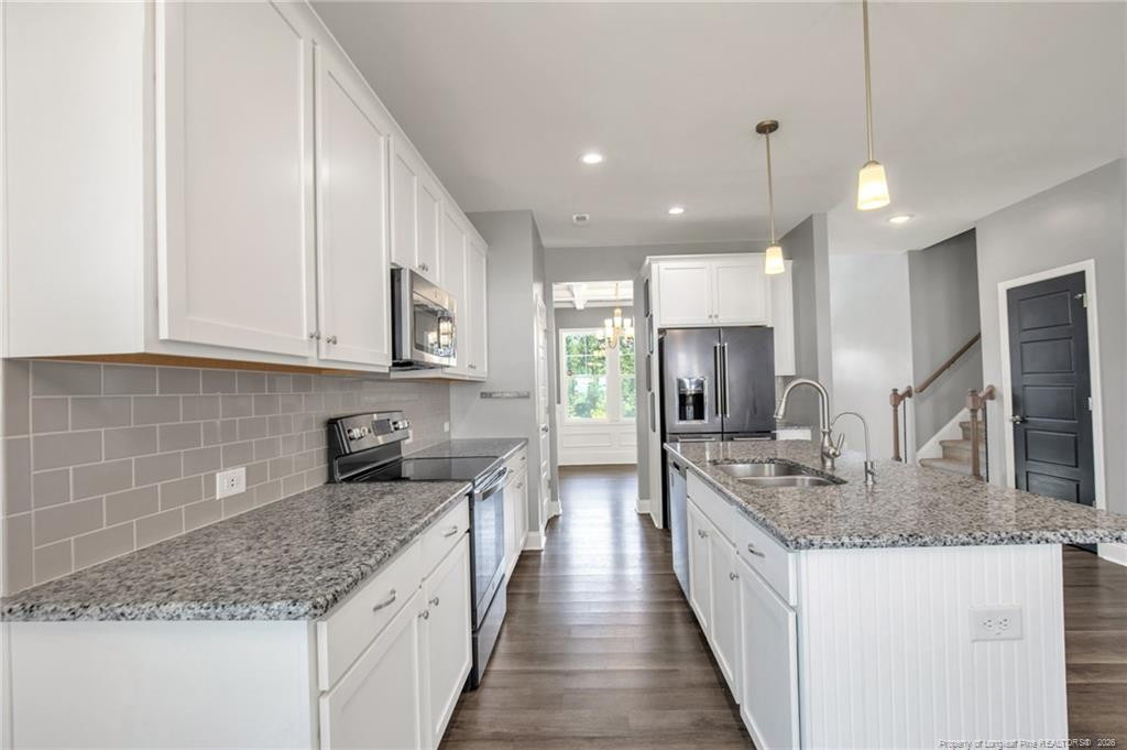 220 Nairn Street Property Photo 13
